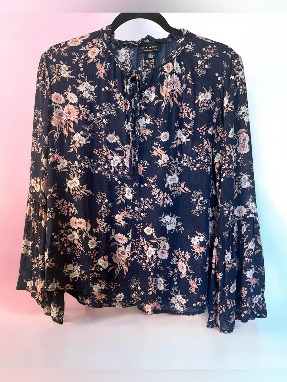 Lucky Brand  Woman’s Blue Flowy Boho flared sleeves Top size M